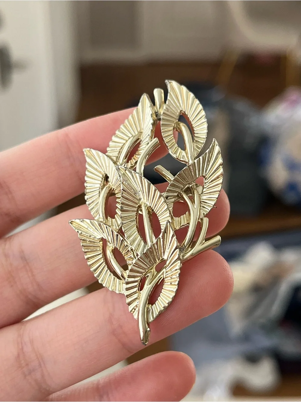 N/A vintage brooch